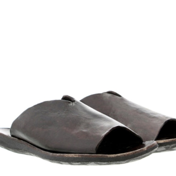 Slip-on Leather Sandals - Picture 3 of 4